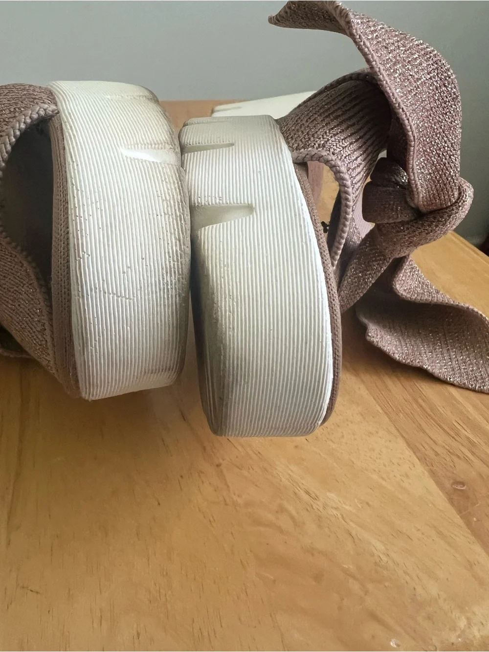 bernie mev. Mauve-Taupe Bow Slide Clogs size 38